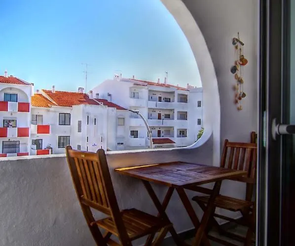 Albufeirasun, Arrive As A Guest Leave As A Friend. Appartamento
