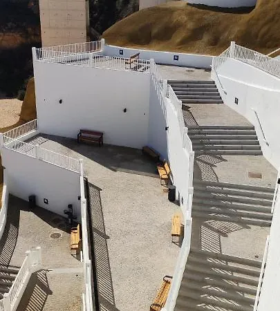 Albufeirasun, Arrive As A Guest Leave As A Friend. Apartmán Albufeira