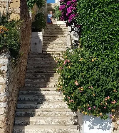 Albufeirasun, Arrive As A Guest Leave As A Friend. Apartmán *