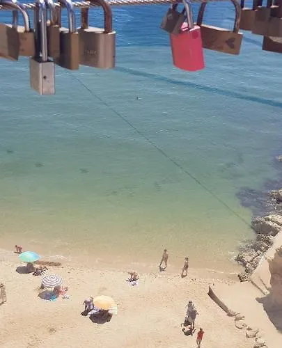 Apartment Albufeirasun, Arrive As A Guest Leave As A Friend. *