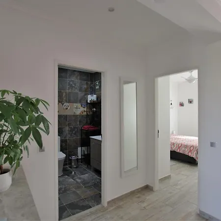 Albufeirasun, Arrive As A Guest Leave As A Friend. * Албуфейра