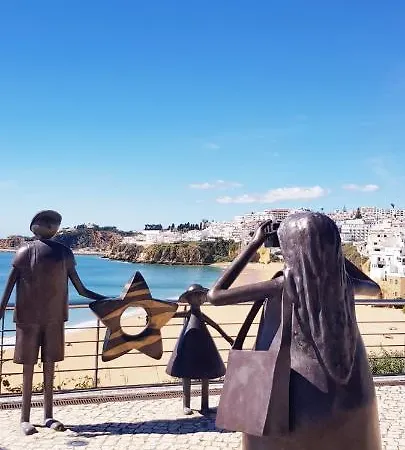 Albufeirasun, Arrive As A Guest Leave As A Friend. Апартаменты